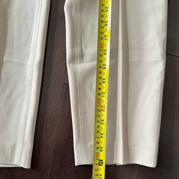 Simons Contemporaine Women’s Ankle Pants, Size 2, Colour Sand - Picture 6 of 12